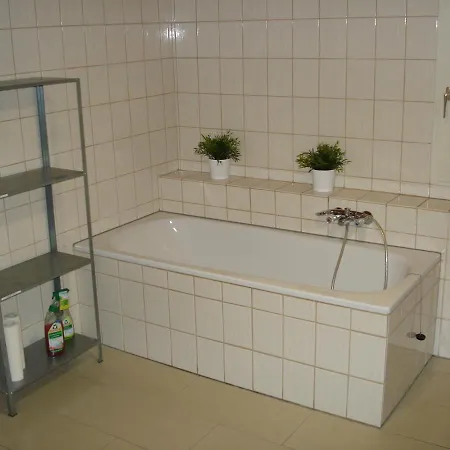 Apartament 25 Qm Mit Bad An Der Mosel - Naehe Koblenz *