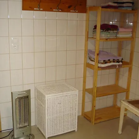 25 Qm Mit Bad An Der Mosel - Naehe Koblenz Dieblich